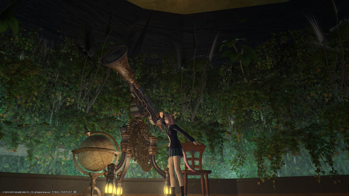 Sheryl_C_FF14's tweet photo. 『観測者の家』
Carbuncle Mistvillage 7-5

ハウジング先生の家の一つ。
久々に訪れて星の観測しました。

おい！望遠鏡🔭使えよ（笑）

#FF14housing 
#FD14
#ハウジング刑事 https://t.co/xgqGzW744b