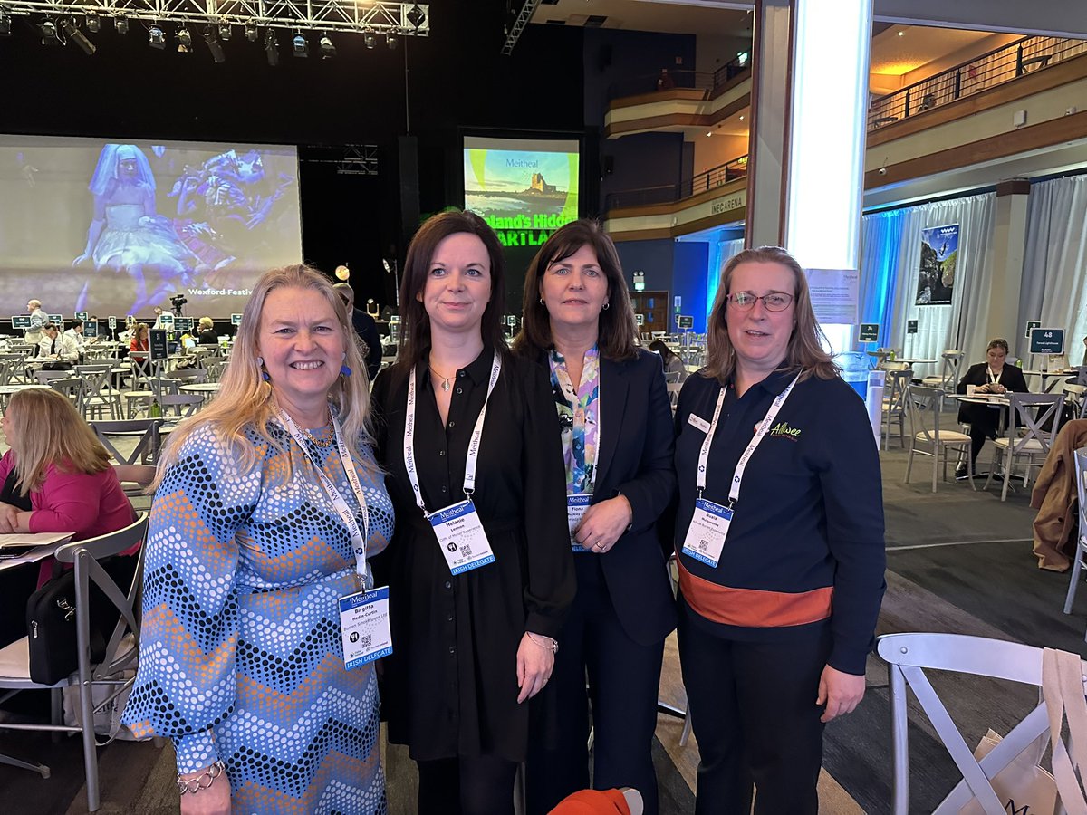 BurrenSalmon's tweet image. Day 2 @MeithealIreland @Failte_Ireland busy showcasing @visitBurren together with @aillwee @CliffsofMoherIE @ArmadaHotel #Meitheal2023