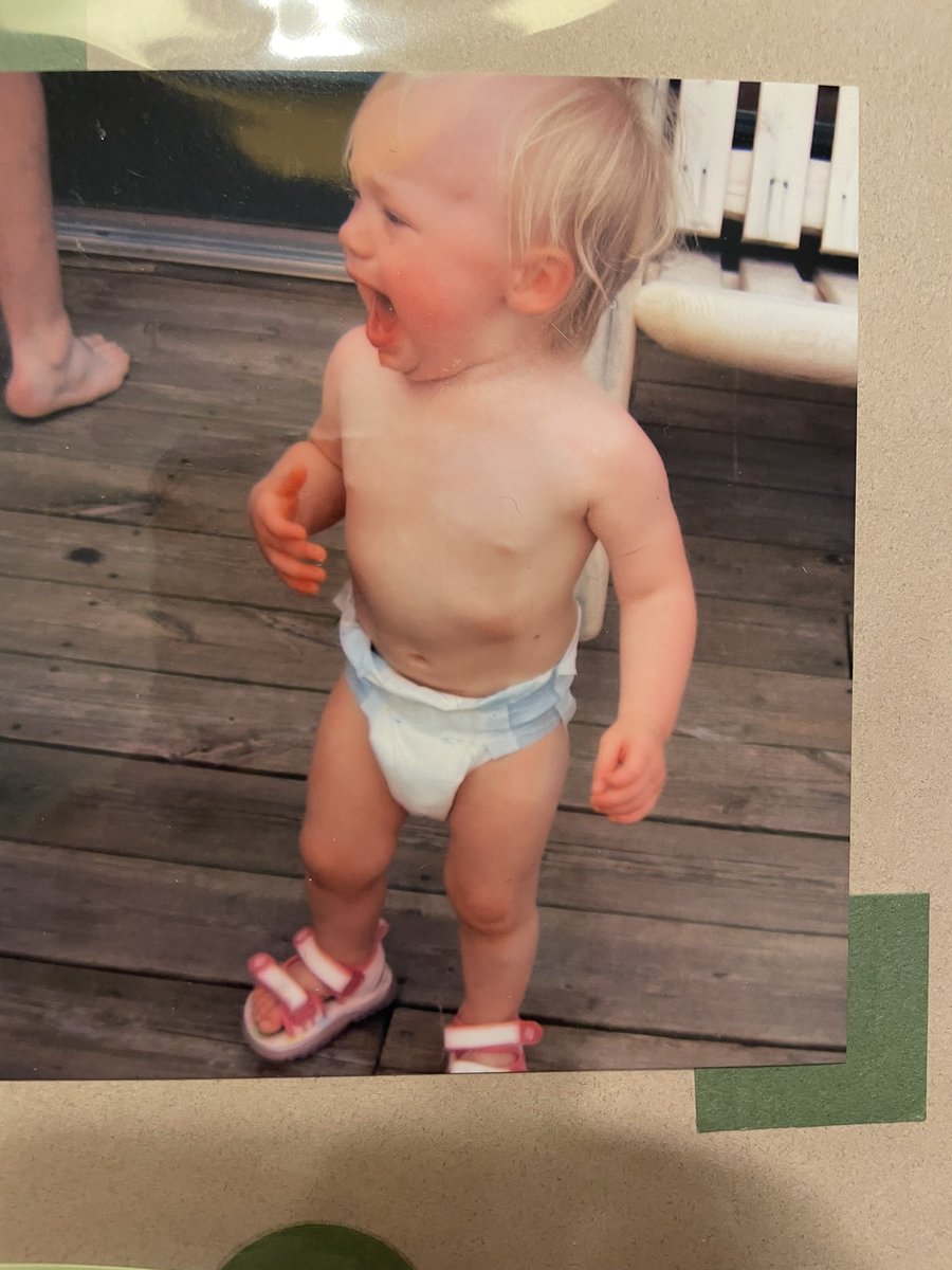 buckeyes2002ed's tweet photo. Happy 19th ladies. Let’s have a great day! @AbbyDarnley @katie_darnley 😂😂 https://t.co/CI6d2J2alI