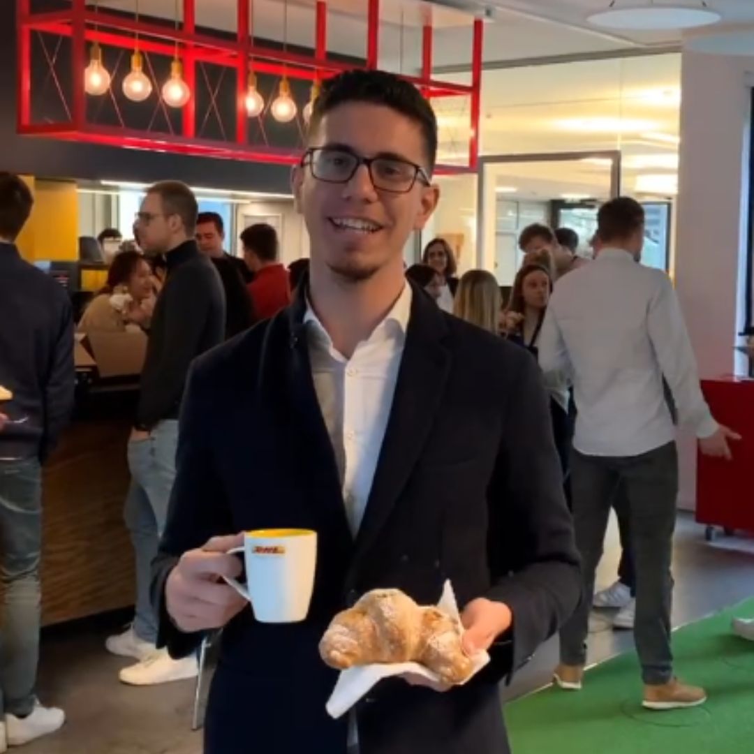 DHL Consulting tweet media