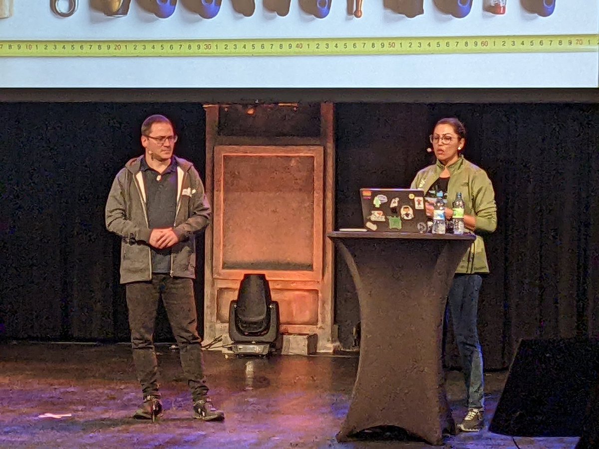 bmarwell's tweet image. Look, I see @aalmiray at #JavaLand!

#JavaLand2023