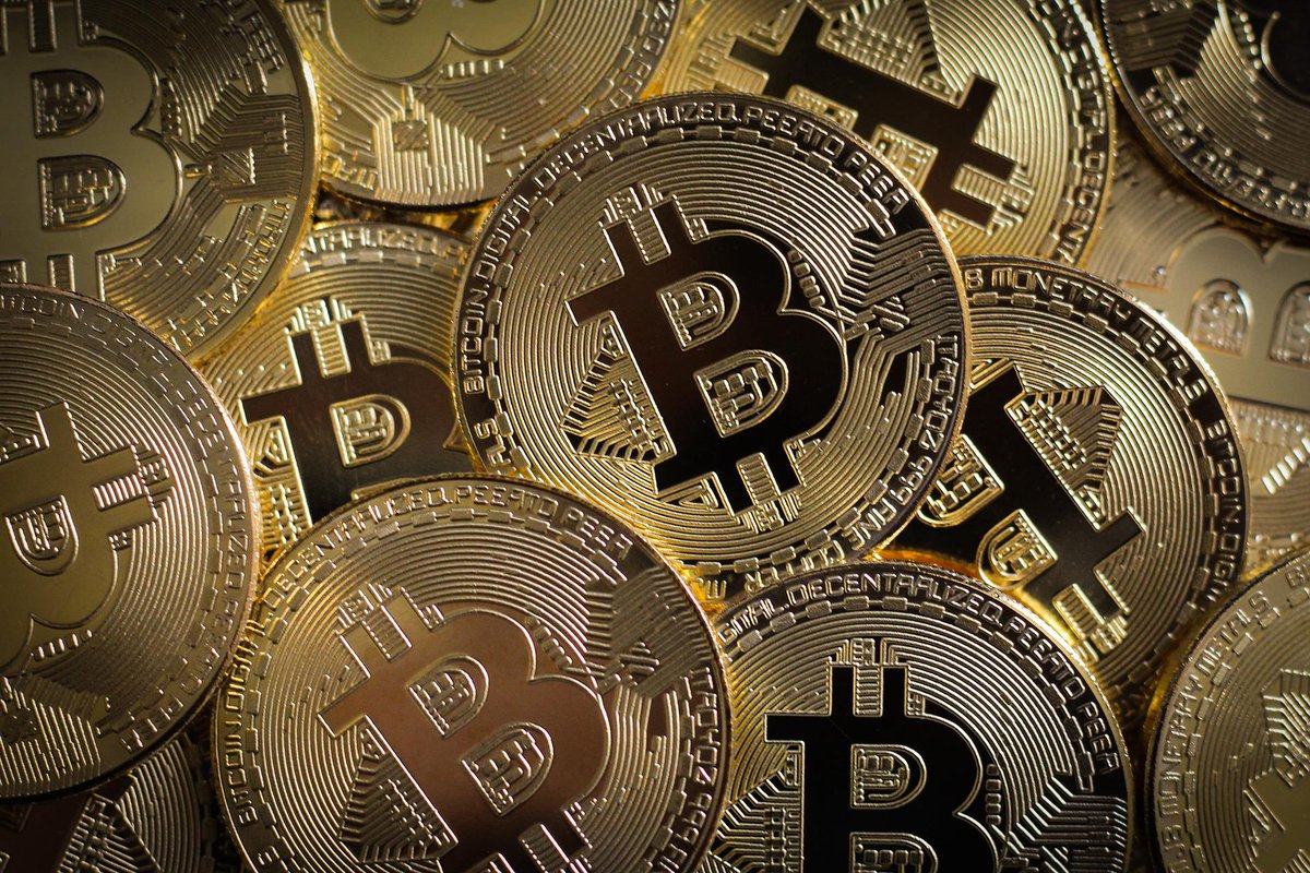 classcnbc's tweet photo. #Criptovalute: ora si possono comprare in tabaccheria

Accordo #Binance-MrPay: gli italiani possono acquistare #crypto nel formato di Binance Gift Card tramite denaro contante e altri metodi direttamente da 5mila rivenditori associati a Mr Pay: https://t.co/RLcIaoe7rn https://t.co/SzDNl3yMEn