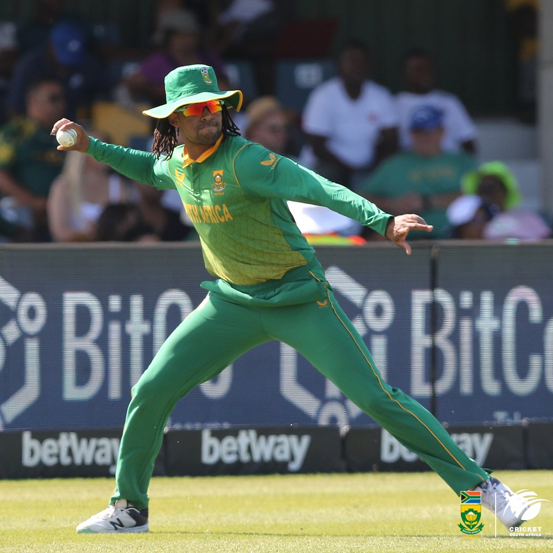 Tony de Zorzi to captain SA invitational XI vs Netherlands 🏏

De Zorzi, E Bosch, Breetzke, Baartman, Hermann, Jones, Moreki, Mpongwana, Lubbe, Muthusamy, Qeshile, Senokwane 

🗓️ 28 March
🏟️ Tuks Oval
⌚️ 10:00

#BePartOfIt