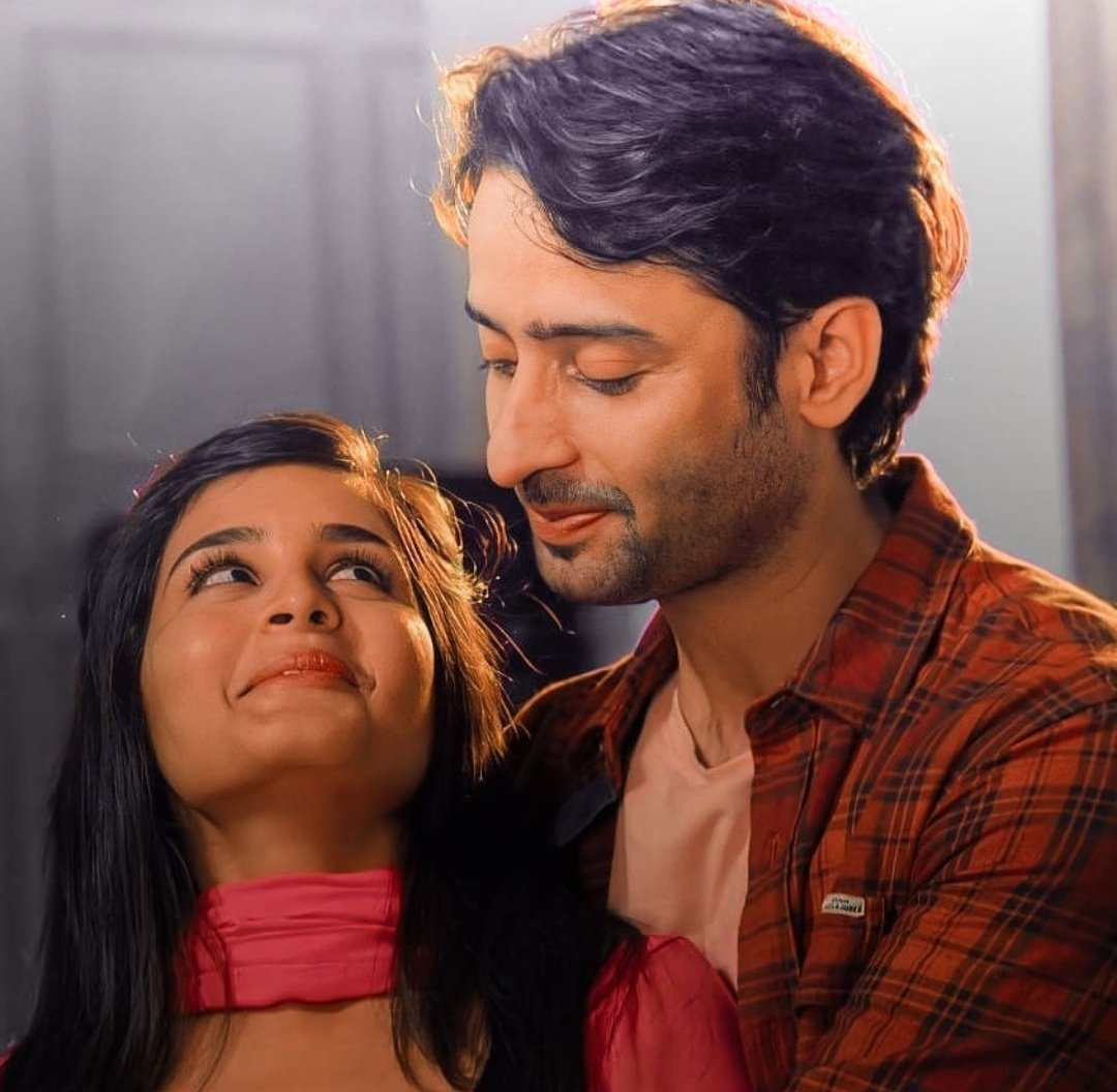 mishbirpics's tweet photo. ✨❤️

#MishBir • #YehRishteyHainPyaarKe
#ShaheerSheikh • #RheaSharma https://t.co/RzOy8ke4N6