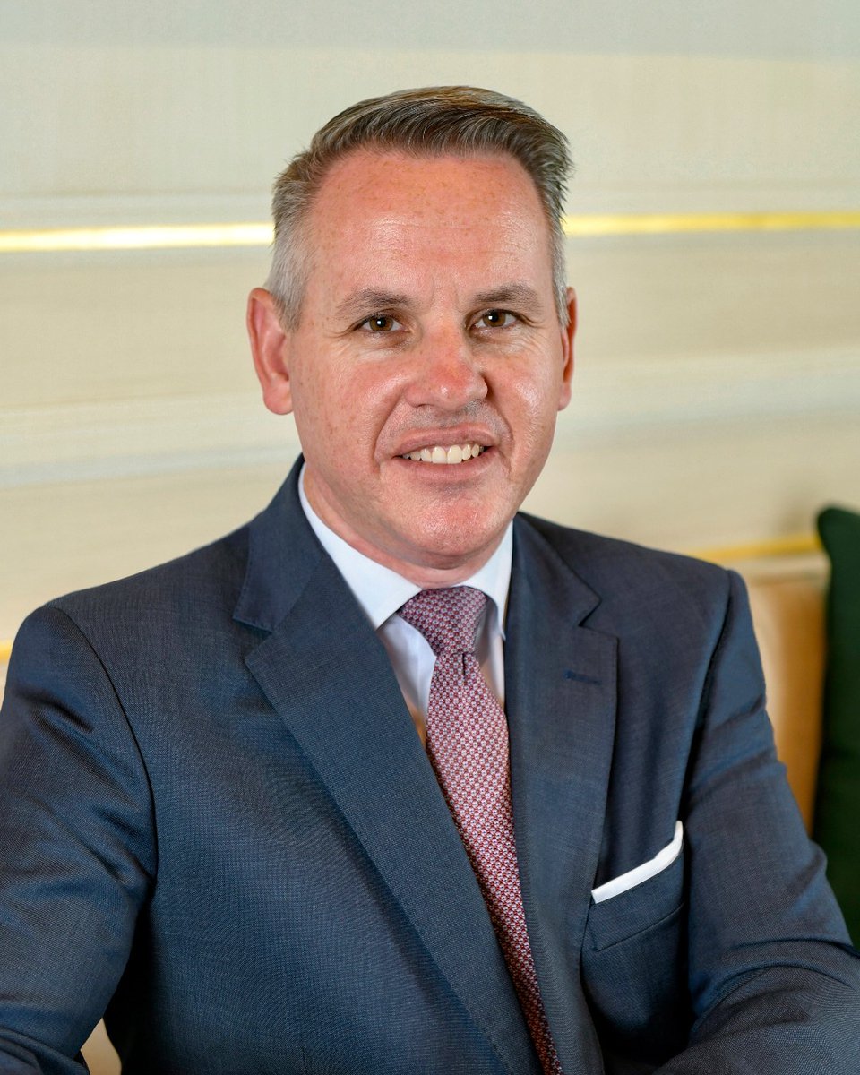 Four Seasons Hotel Bahrain Bay (@fsbahrain) on Twitter photo Drum roll, please! 🥁🥁🥁
We are very excited to share that our Hotel Manager, Jason Rodgers (<a href="/jaserodgers/">jase rodgers</a>) has been promoted to General Manager. Please, join us in congratulating Jason on this great achievement.
#MeettheTeam #FSBahrain Drum roll, please! 🥁🥁🥁
We are very excited to share that our Hotel Manager, Jason Rodgers (<a href="/jaserodgers/">jase rodgers</a>) has been promoted to General Manager. Please, join us in congratulating Jason on this great achievement.
#MeettheTeam #FSBahrain
