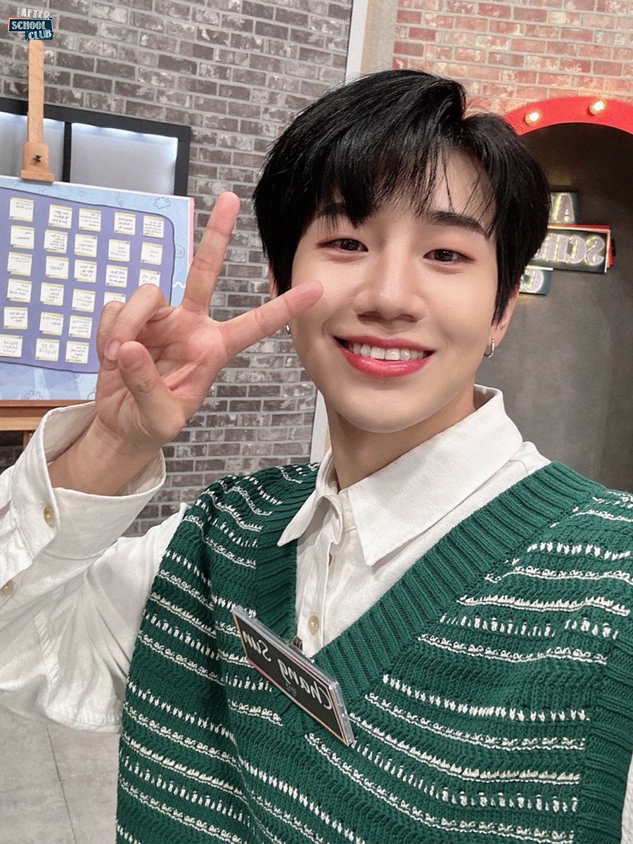 arirang_ASC's tweet photo. [TAN]
⠀
TAN이라는 설레임이
오늘도 내일도 매일 계속되길✨
함께해 주신 SODA 분들도 감사해요 🫶🏻
⠀
#TAN_ASC #TAN @tan__official_ https://t.co/HrWsjwbYJ2