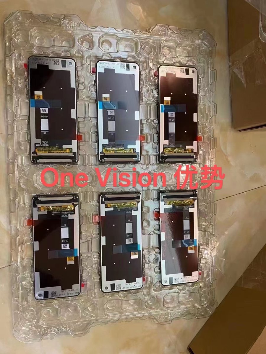 AmyLiu92521167's tweet image. Moto screen