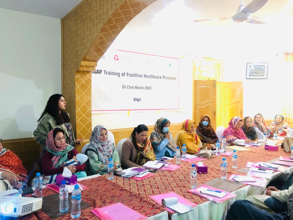 Happening now: Day 2 of @WHOPakistan's mhGAP training, in collaboration with @HealthDeptGB to train & sensitize frontline healthcare providers to identify common #mentalhealth conditions for early identification & timely support. #mentalhealthsupport 💚#GilgitBaltistan @AKFCanada