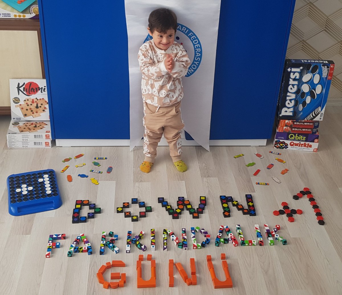 mertselam's tweet photo. Yaşadığımız dünyada bizlerin sahip olduğu bütün haklara onların da enaz bizim kadar sahip olması gerektiğinin farkında olunması dileğiyle "
#DownSendromu 
#DownSyndrome 
#21Martdownsendromugünü https://t.co/w9olsuIF91