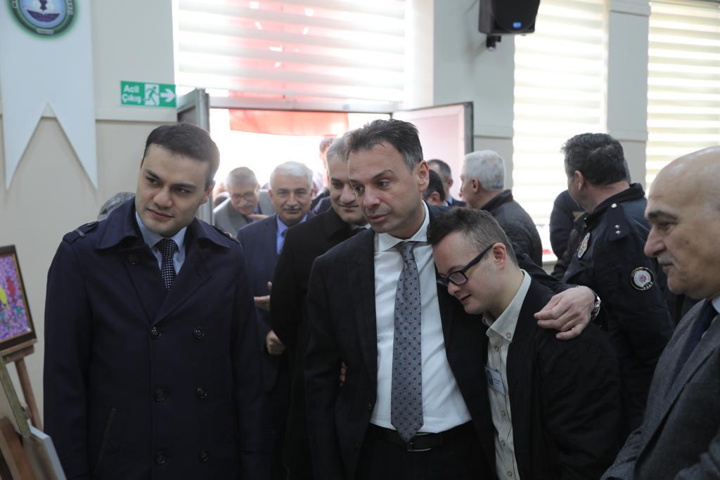 MackaHEM's tweet photo. @MackaHEM Sergimiz 2 gün açık kalacaktır. Bekleriz... https://t.co/FQELyDLAOG