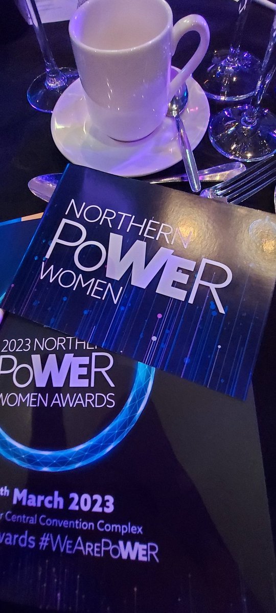 CashiaK's tweet photo. Great night celebrating amazing women last night 
#NPWawards #wearepower https://t.co/e1lP4LO8As