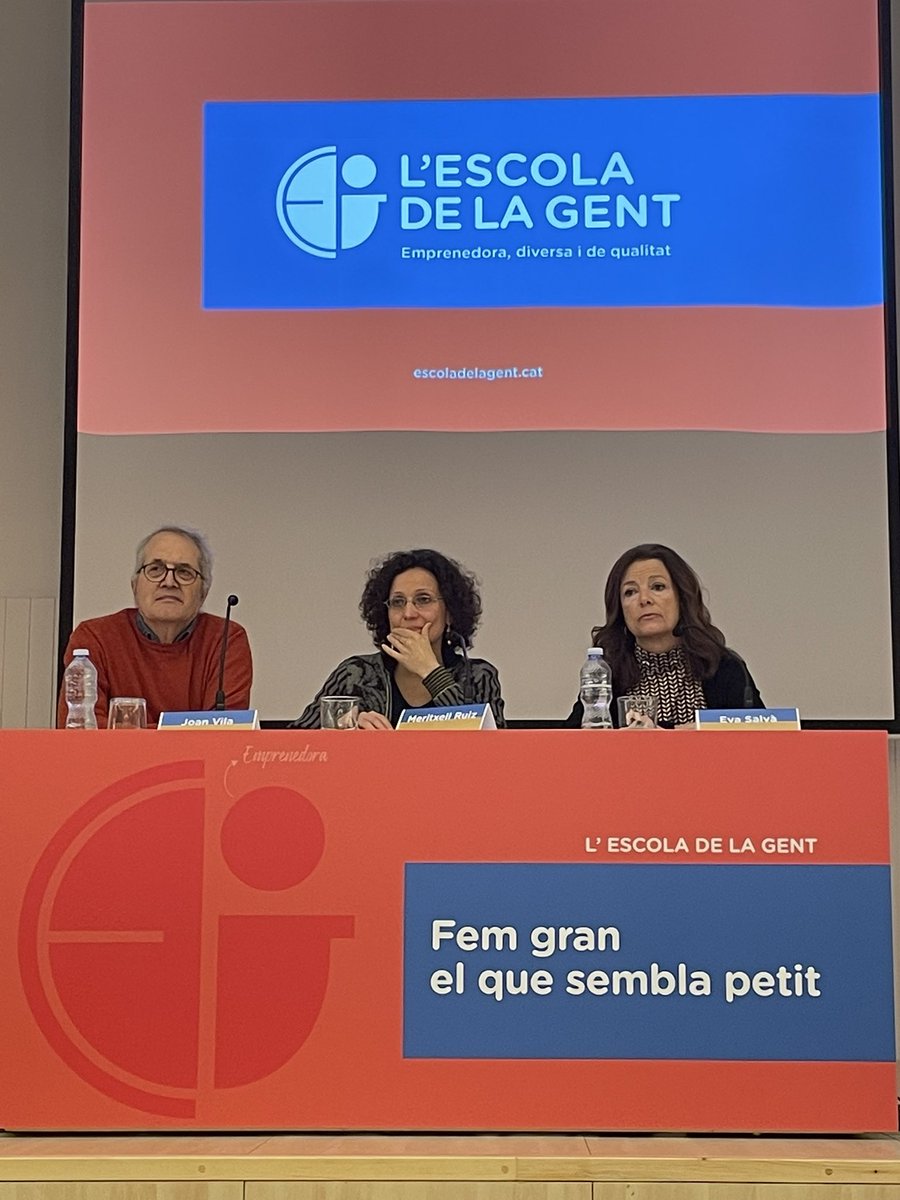 escoladelagent's tweet photo. En marxa la roda de premsa de l’#escoladelagent https://t.co/07ammGEEz1