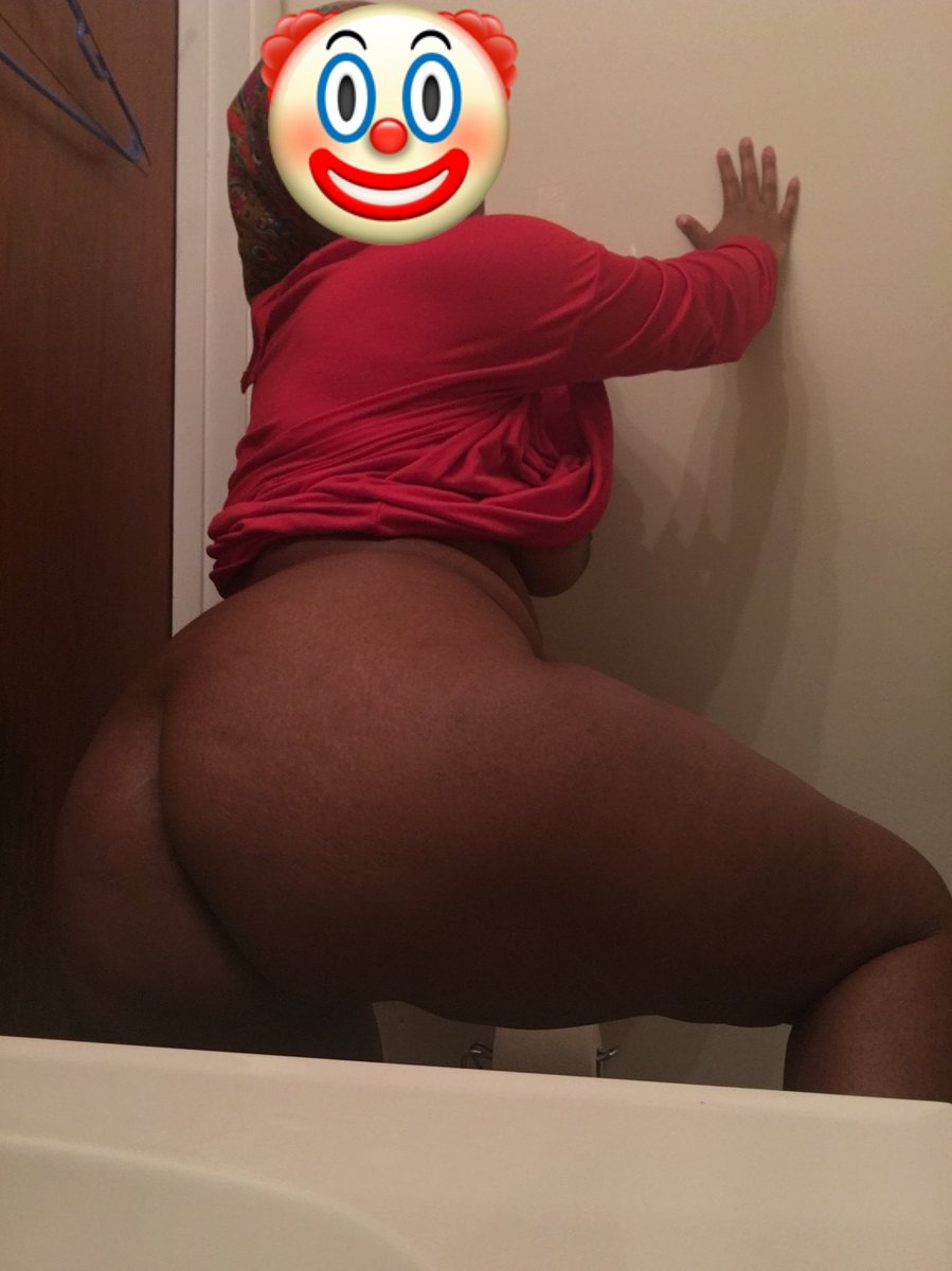blazebog234's tweet photo. #Ebonybbw #flashingebony https://t.co/q0IlOQVIBE