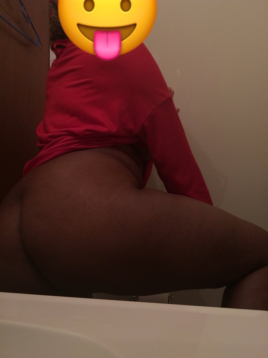 blazebog234's tweet photo. #Ebonybbw #flashingebony https://t.co/q0IlOQVIBE