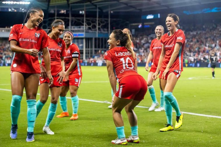 Sexy Pics on Twitter "Lo'eau Kaiulani LaBonta is an American