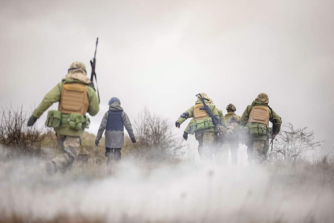 Генеральний штаб ЗСУ on Twitter "🇦🇺 🇬🇧 The Armed Forces of Ukraine