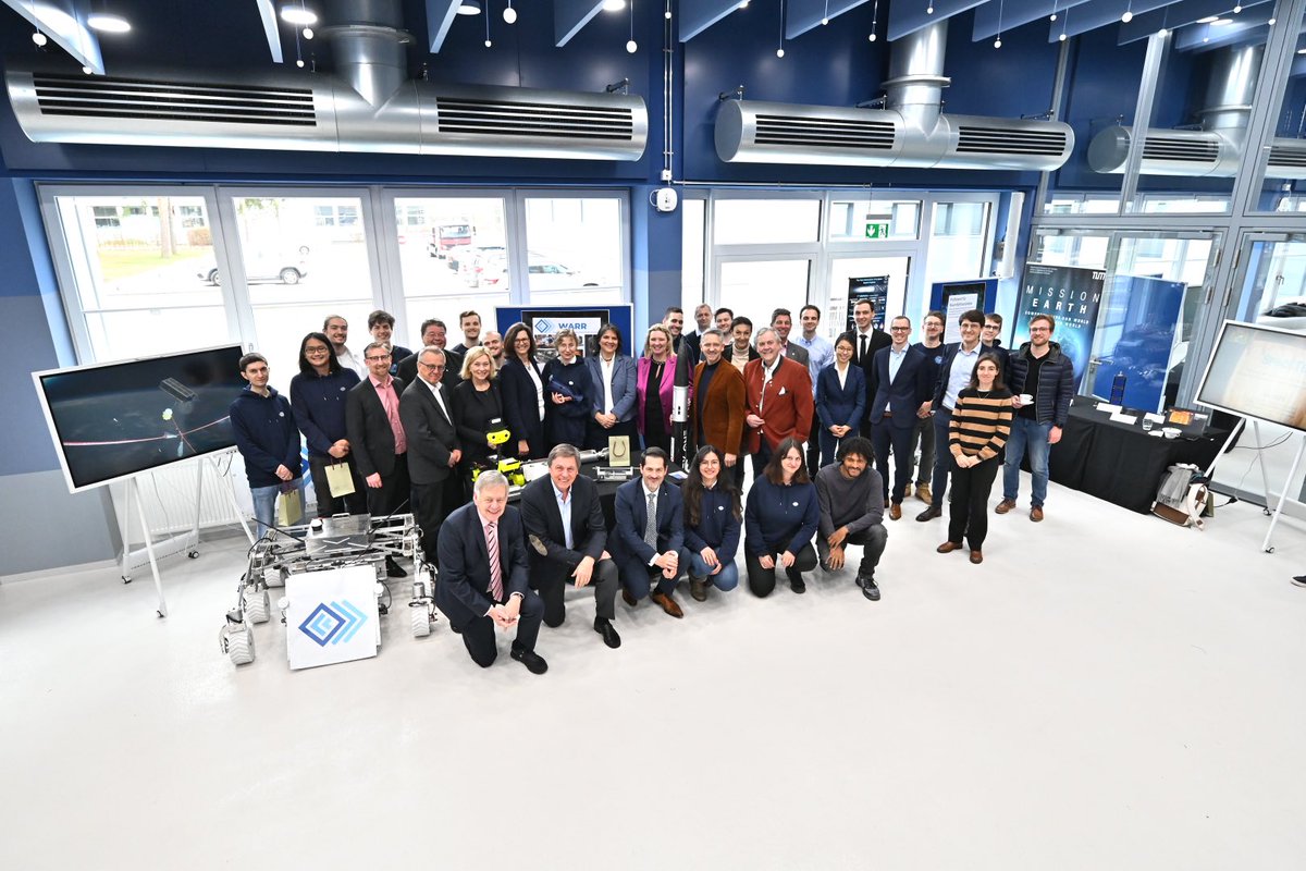 Bayerischer Landtag tweet media