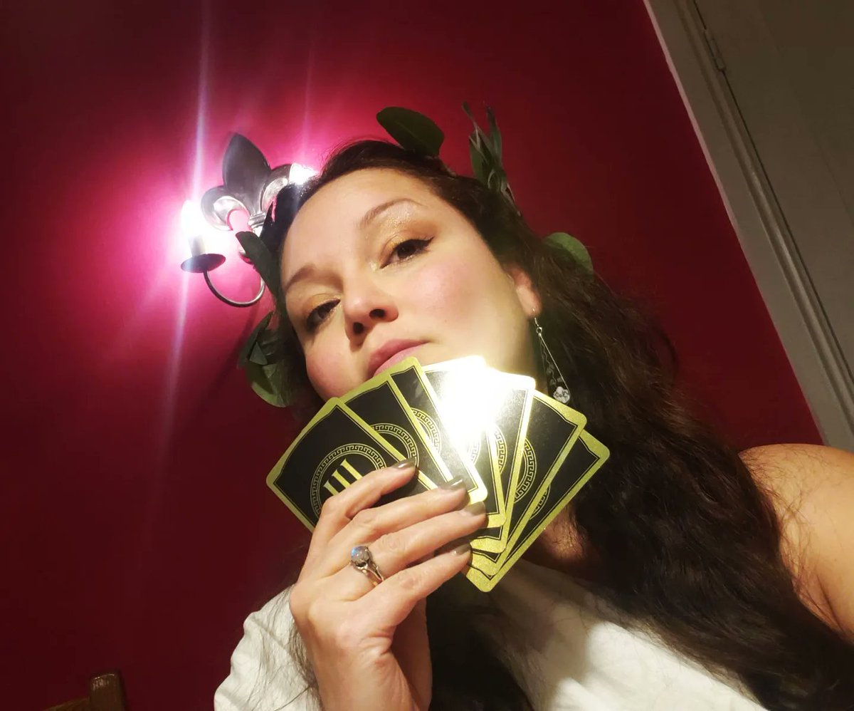 evanderfunk's tweet photo. Finally had a chance to do it properly!
Got the new edition of 7 Wonders recently, which meant we had to play it in style. 😎
Matt took the victory👑, but we all had a toga-tastic time! 
#7WondersGame #didanyonesayboardgames #anyexcuseforfancydress
@AsmodeeUK @ComeRound https://t.co/gJi1Vdm2JL