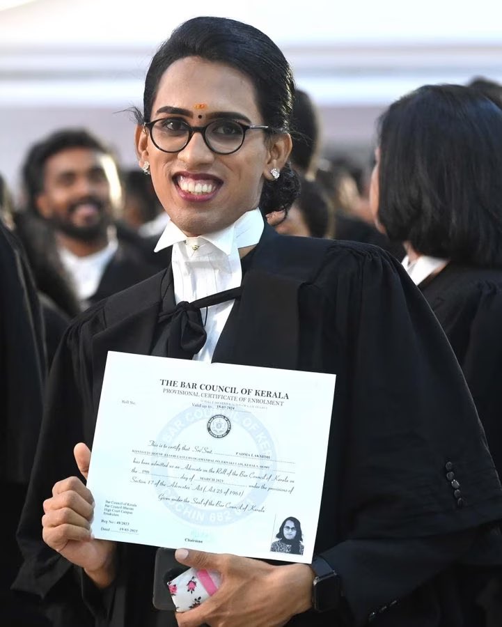 Congratulations to Padma Lakshmi, who overcame all the obstacles in her life and became Kerala's first transgender lawyer. I hope Padma Lakshmi's life will inspire more transgender people to enter the legal profession.

#lawyer #transgender #diversity #kerala