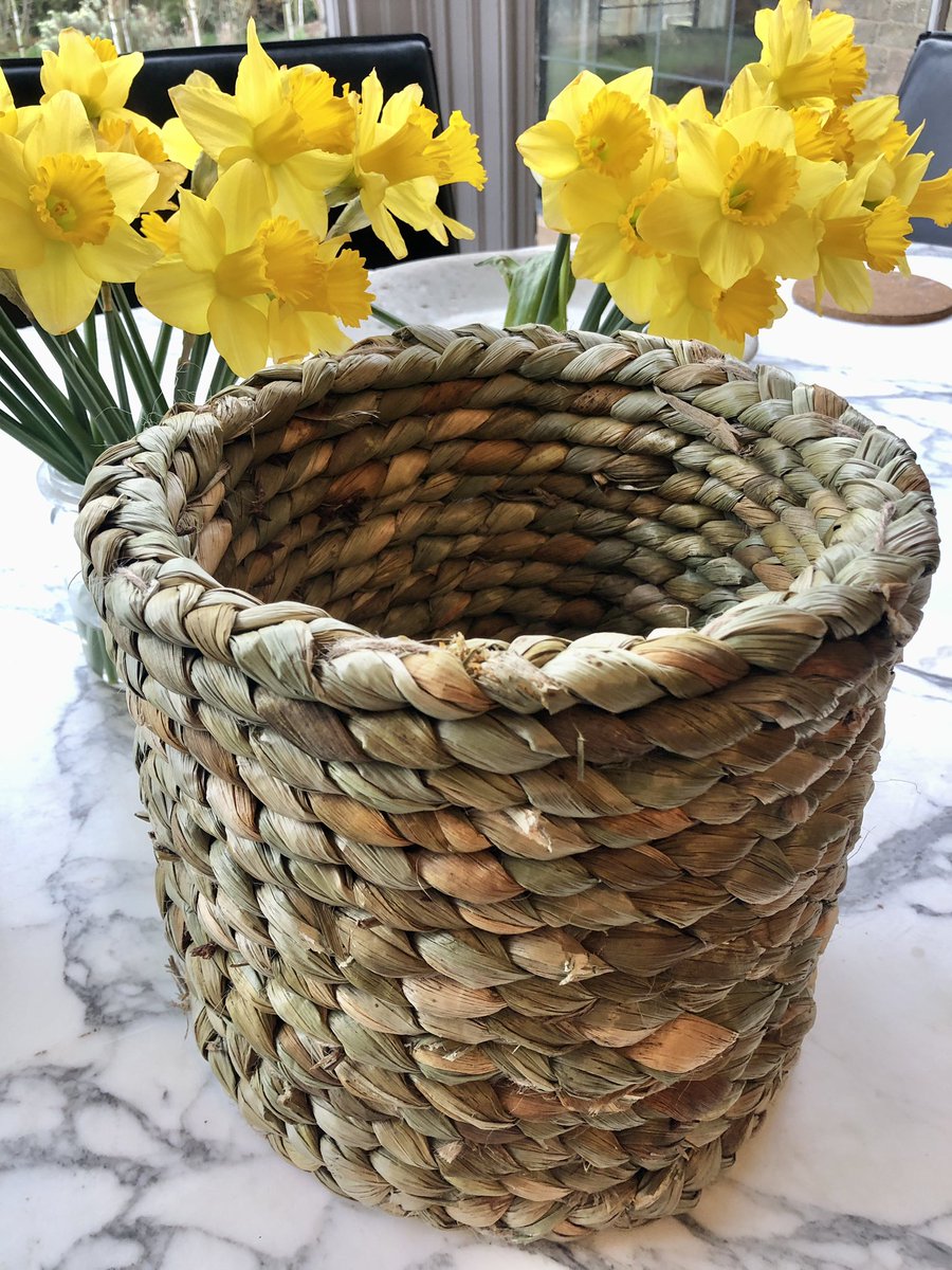 The final rush woven basket. About 10 hours in the making. Can highly recommend the course, but the waiting list is pretty long… Others were making chair seats, circular table mats & even rush woven mats. rushmatters.co.uk