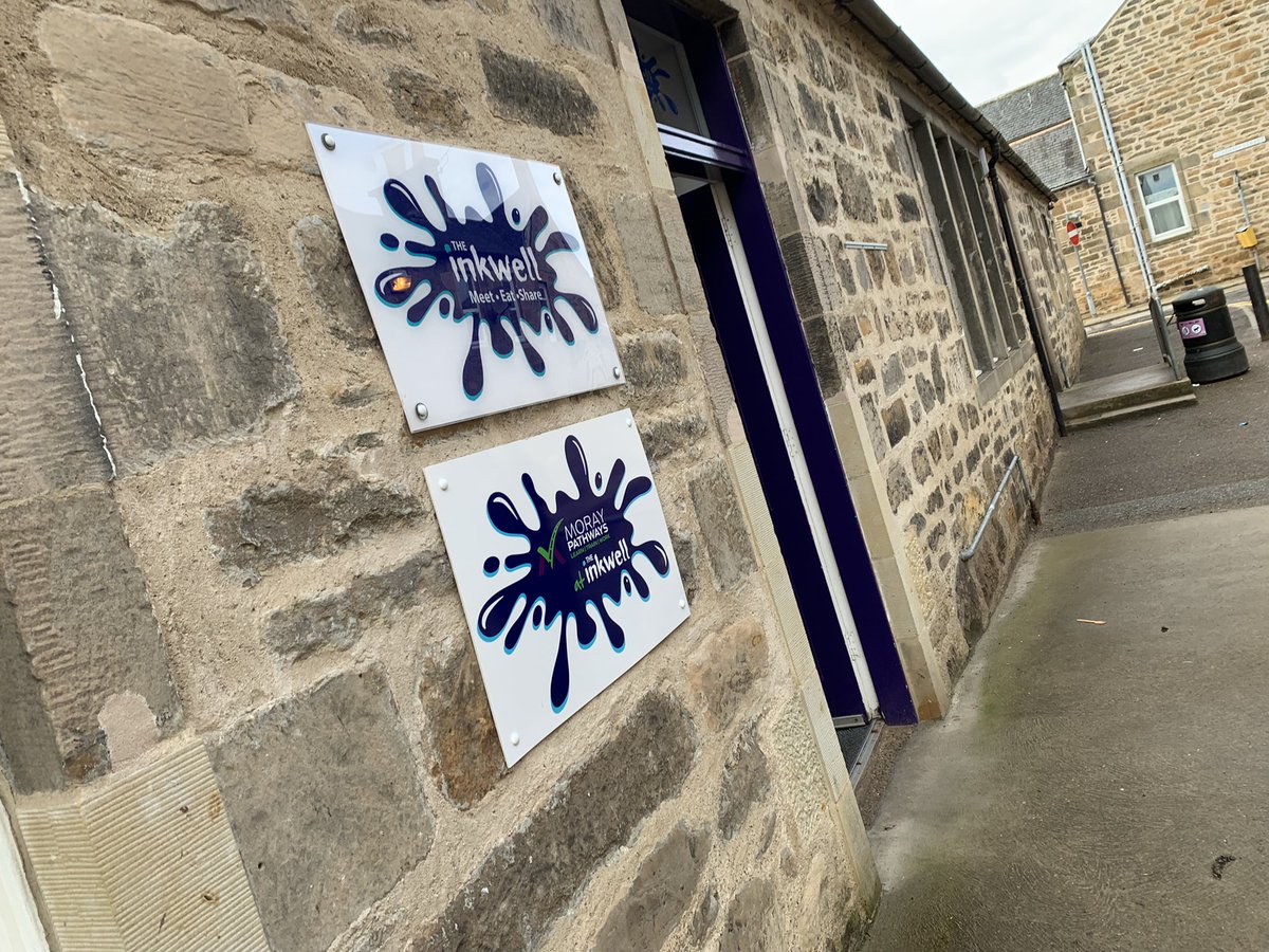 Digi_MSkinner's tweet photo. Tech Tuesdays ๐ค๐ป at full swing at the @Moraypathways Hub @TheInkwellMoray . Come and see us, here until 5pm. ๐ป๐ฅ๐ฒ๐๐ #Elgin #Employability #DigitalSupport #DigitalSkills #DigiDude #Moray #MorayPathways https://t.co/36rhqhMM2Z