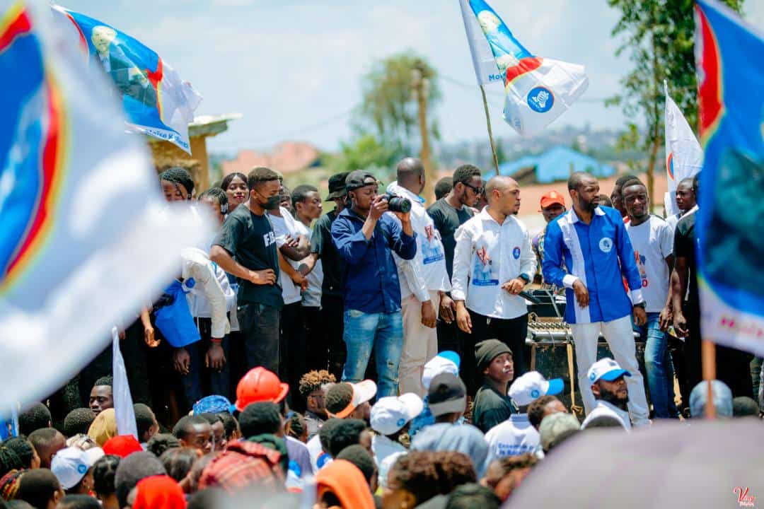 CedricMapasa's tweet photo. S'il faut exprimer mes appréciations en termes simples,@PrMatofali   manifeste un esprit de sacrifice à l'écart du parti @Ensemble_MK .Courage cher Hon.@moise_katumbi @OlivierKamitatu @SalomonKalonda @Franciskalombos https://t.co/zLXCCauqjz