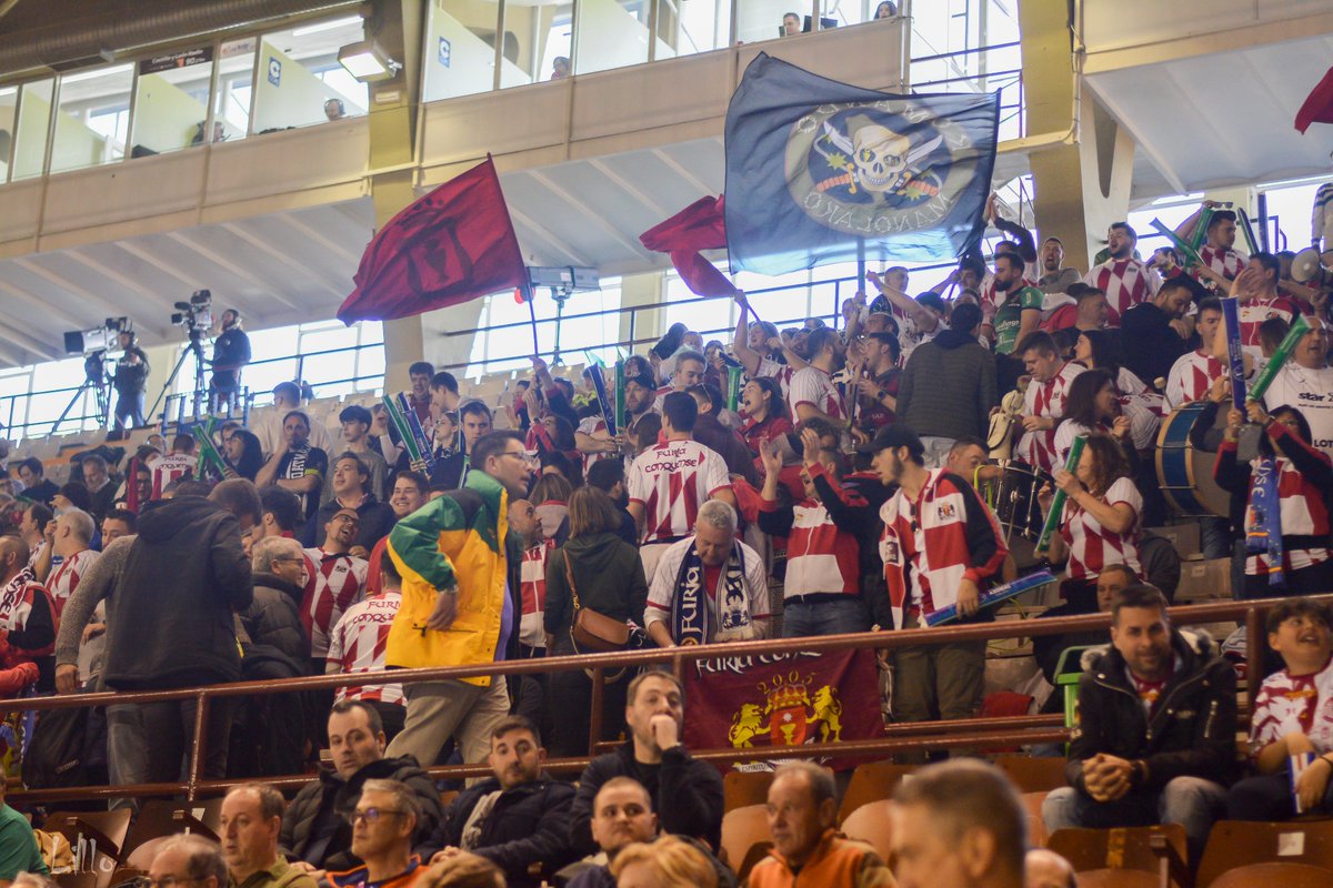 furiaconquense's tweet photo. FURIA ON TOUR.
#CopaPlenitudeASOBAL #CopaASOBAL #FuriaOnTour #Supporters https://t.co/3HmXa0cJuQ