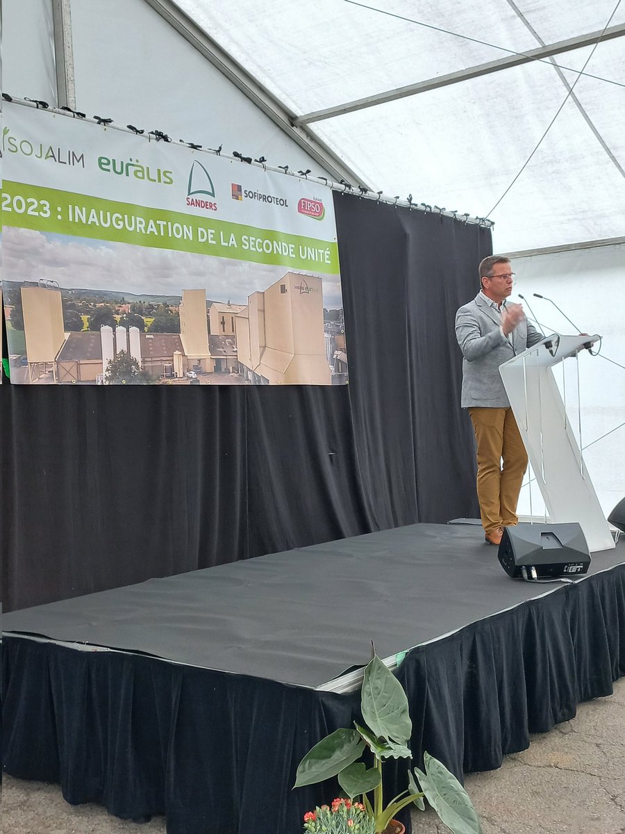 euralisgroupe's tweet photo. "Le projet Sojalim s'inscrit dans la vocation nourricière d'#Euralis et permet de créer de la valeur sur nos #territoires" a dit C Congues lors de l'inauguration de la 2eme unité de trituration du site de Vic en Bigorre. @lacoopagricole @agrodisT https://t.co/wnvXpEyRhe