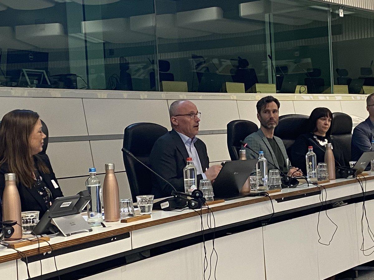 zerowasteeurope's tweet image. 🇸🇪 Sweden wants to achieve net zero by 2045, so it needs fossil-fuel free waste incineration. In addition to their local #mixedwastesorting efforts, municipalities serviced by SORAB are also in favour of a Europe-wide recycling market.