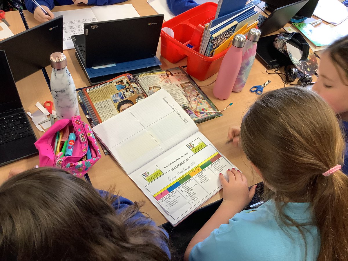 llanrhidianp's tweet photo. Trying out our new choice and challenge planners today to help us apply the skills that we have learnt in spotlight sessions! #LlanPryCop #LlanImp #LlanChCh https://t.co/zwYjNEPZba