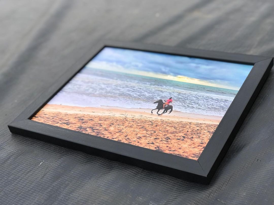 Tobi_AB23's tweet photo. Still available for all your framed picture needs 
48 hour delivery time 🖼️ ✅💯 https://t.co/AEDSjjRqWm