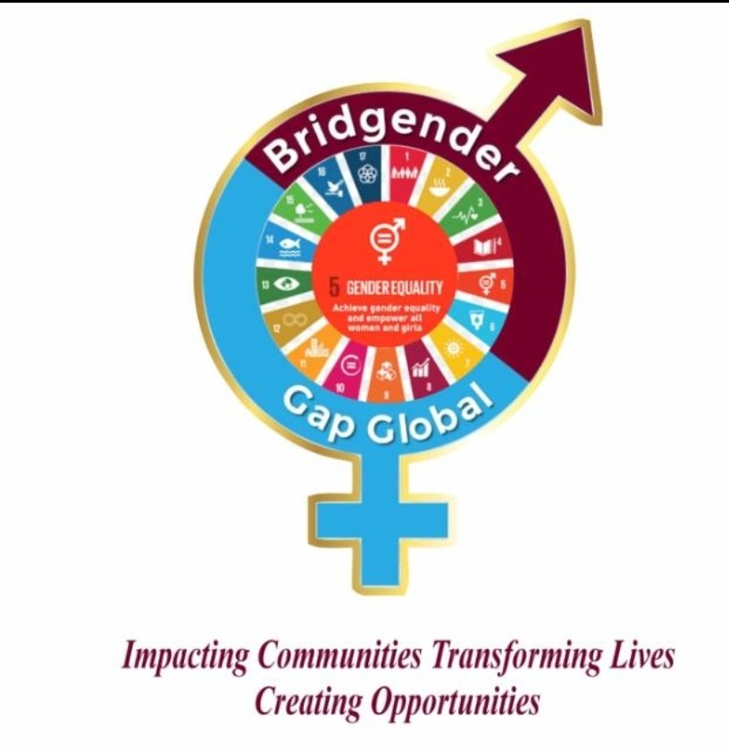 StellaMofor's tweet image. Congratulations to @BridgenderGap global for a successful launch of its first #empowerment project last Friday in Bamenda - Cameroon, #empowering 15 #IDPs #womenandgirls in powder soap making.