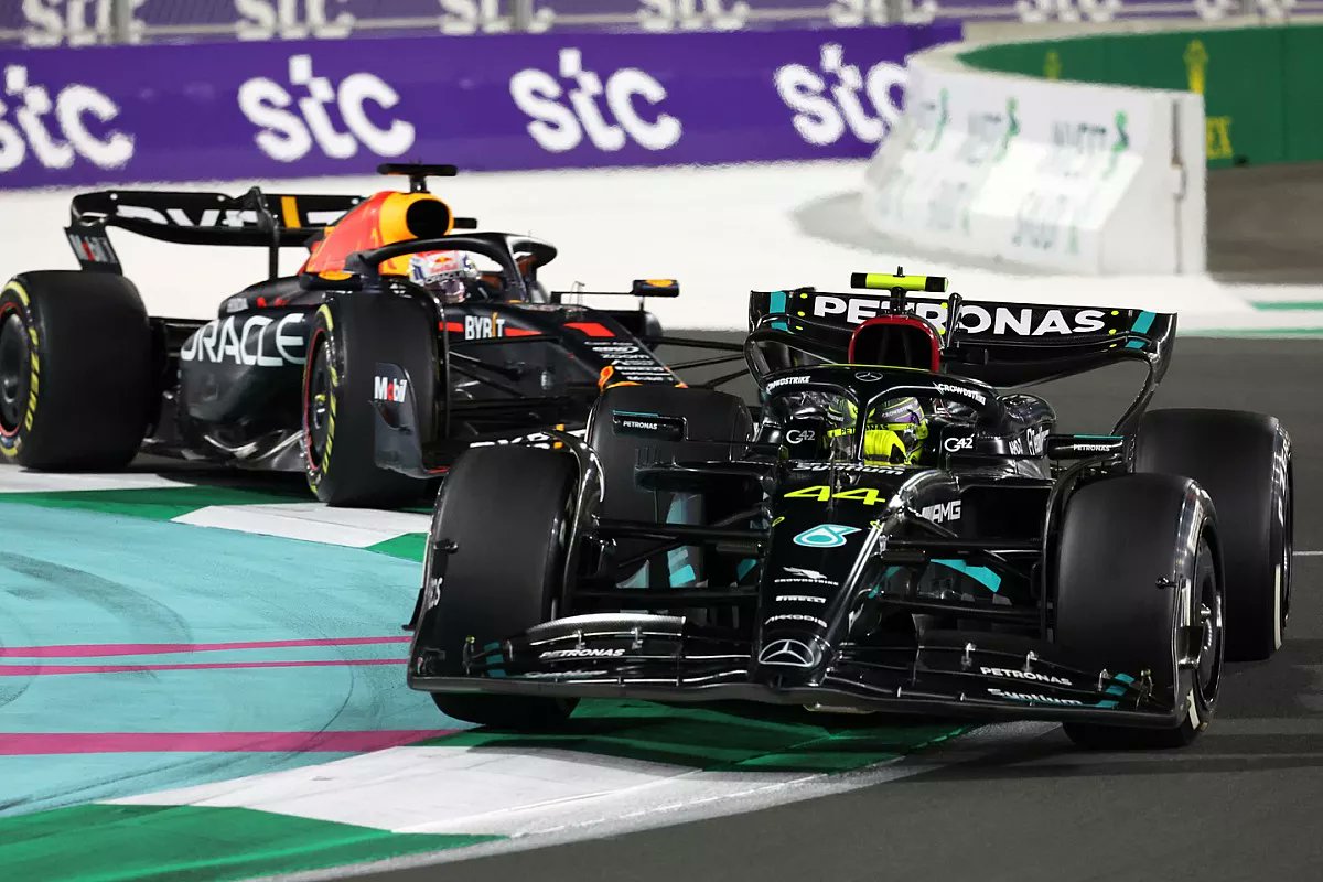 FerrariNewsUK's tweet photo. Lewis Hamilton has revealed that his comfort in the W14 is held back by a lack of rear downforce.

LH: "We're a long way down on downforce. So we've got to pick up the rear end downforce particularly. The more stable the rear becomes, the more confident I'll be able to attack." https://t.co/ZaAOBU6X4D