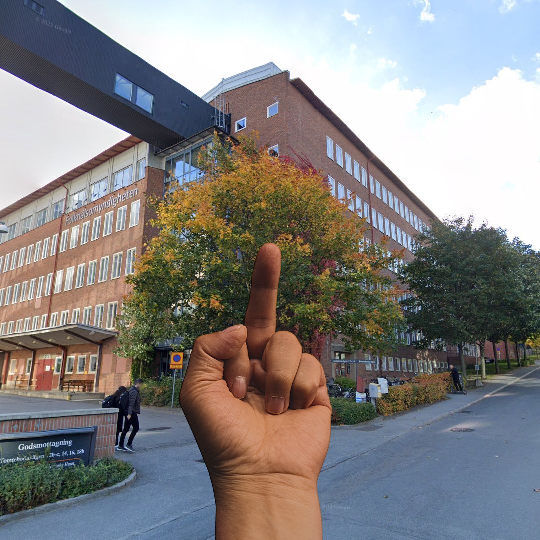 maskupsweden's tweet photo. Middle Finger at FHM. 

New perspectives on power with Ai Weiwei. 

#studyofperspective  #FHM 

https://t.co/6eaz3T2k1V https://t.co/Co2irWCg0R