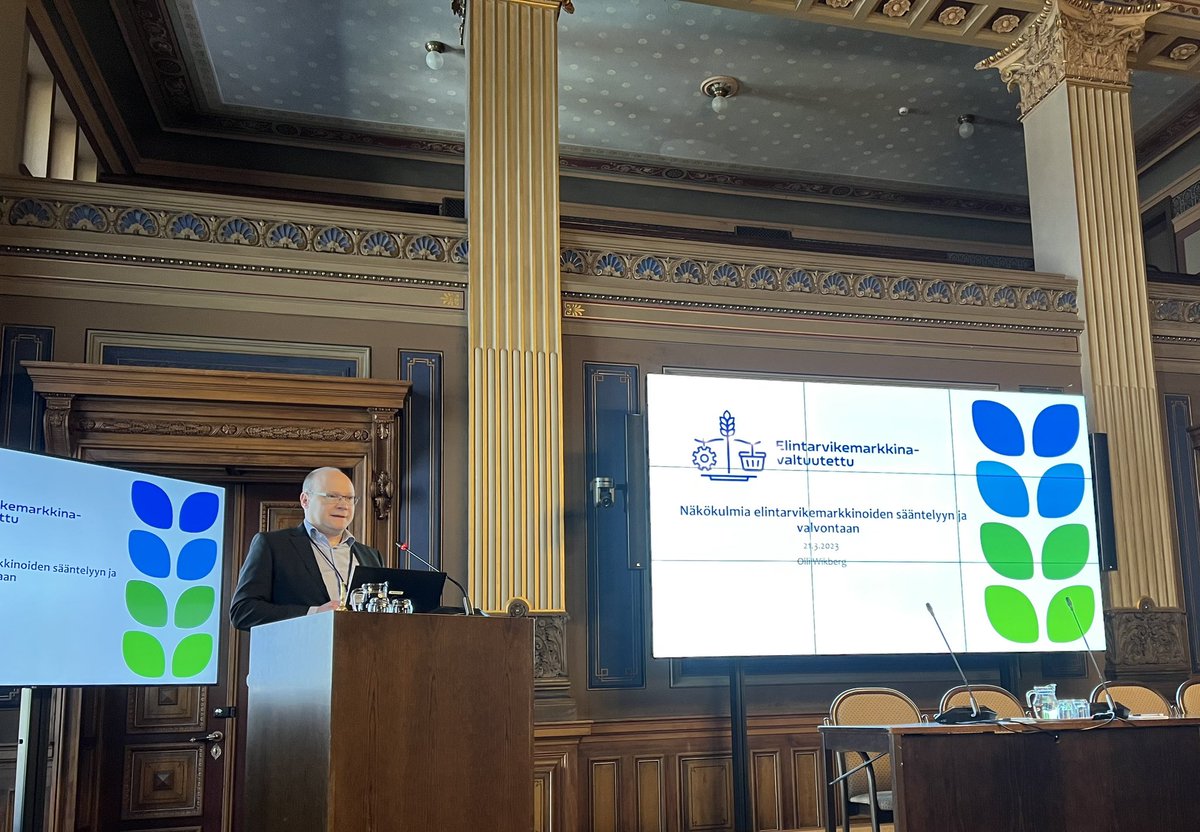 Näkökulmia elintarvikemarkkinoiden sääntelyyn ja valvontaan. Mielenkiintoinen puheenvuoro alkamassa <a href="/WikbergOlli/">Olli Wikberg</a>