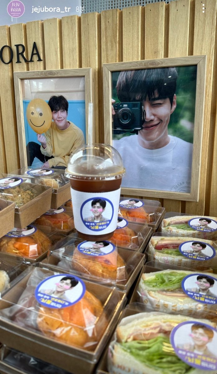 dearlove_seonho's tweet photo. 커피차 업체 인스스 https://t.co/EgIv0aRN95