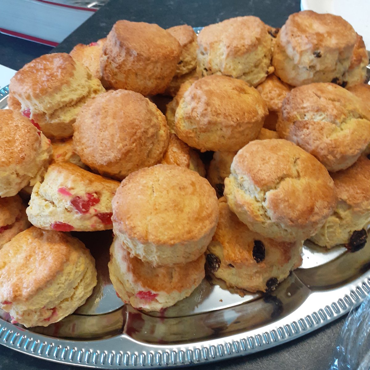 YouthActionNI's tweet photo. Successful coffee morning with scones handmade by the EVOLVE group! The fun challenge also completes the final assessment for their OCN Teamwork course! @amhNI #lifemaps https://t.co/qPKfD5HVCi