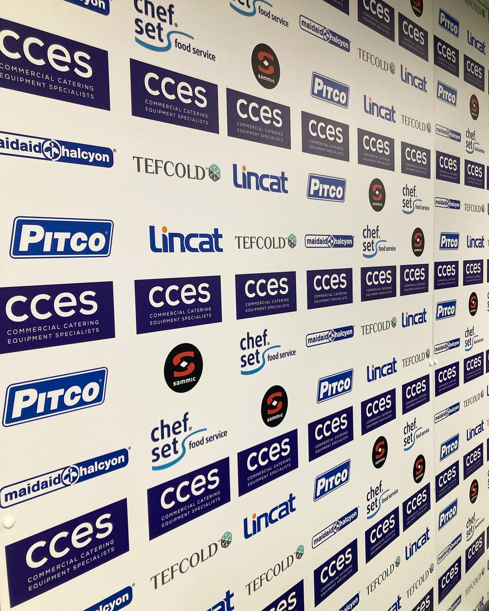CCESUK's tweet image. Why not pop by and see us? We have a great range of new/ refurbished equipment and genuine @LincatLtd  spares ready to go! Also a space to sit down and discuss all your commercial kitchen requirements 😊
#cateringequipment #cateringequipmentsupplies #kitchenproject