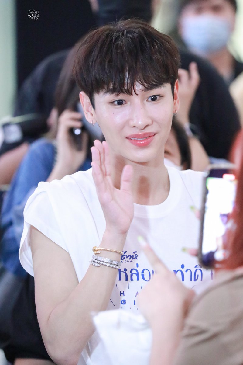onawhimATp's tweet photo. 20230321
👋🏻👋🏻👋🏻🥰@AtthaphanP 

#คนหล่อขอทำดีปี16
#กันอรรถพันธ์ 
#GunAtthaphan https://t.co/adBD147Ibu