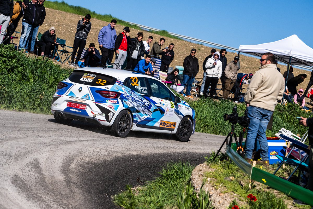 RallyPrincesa's tweet photo. El nuevo International Iberian Rally Trophy #IIRT, del que forma parte el #rallyprincesa, comenzó en el #rallyesierramorena con victoria absoluta y en Categoría 1 de Jan Solans-Rodrigo Sanjuán. En la 2 se impusieron Sergi Pérez-Lorena Romero, en la 3 Carlos González-David Nieto https://t.co/02maMzQ7eo