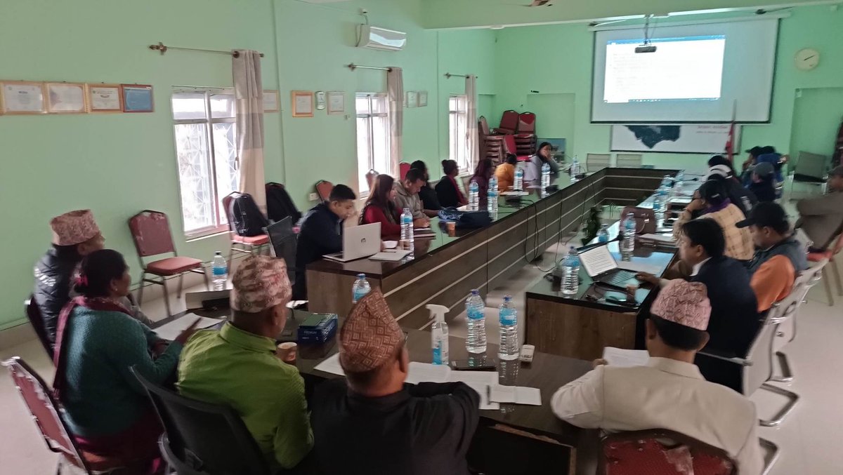 ManuSappy's tweet photo. Discussion on #Publictoilets operation and management guidelines, 2079,  #stakeholderconsultation, Birendranagar Municipality @AKanta_ @SnvNepal @DangalParwati https://t.co/E9VO1lKkVL