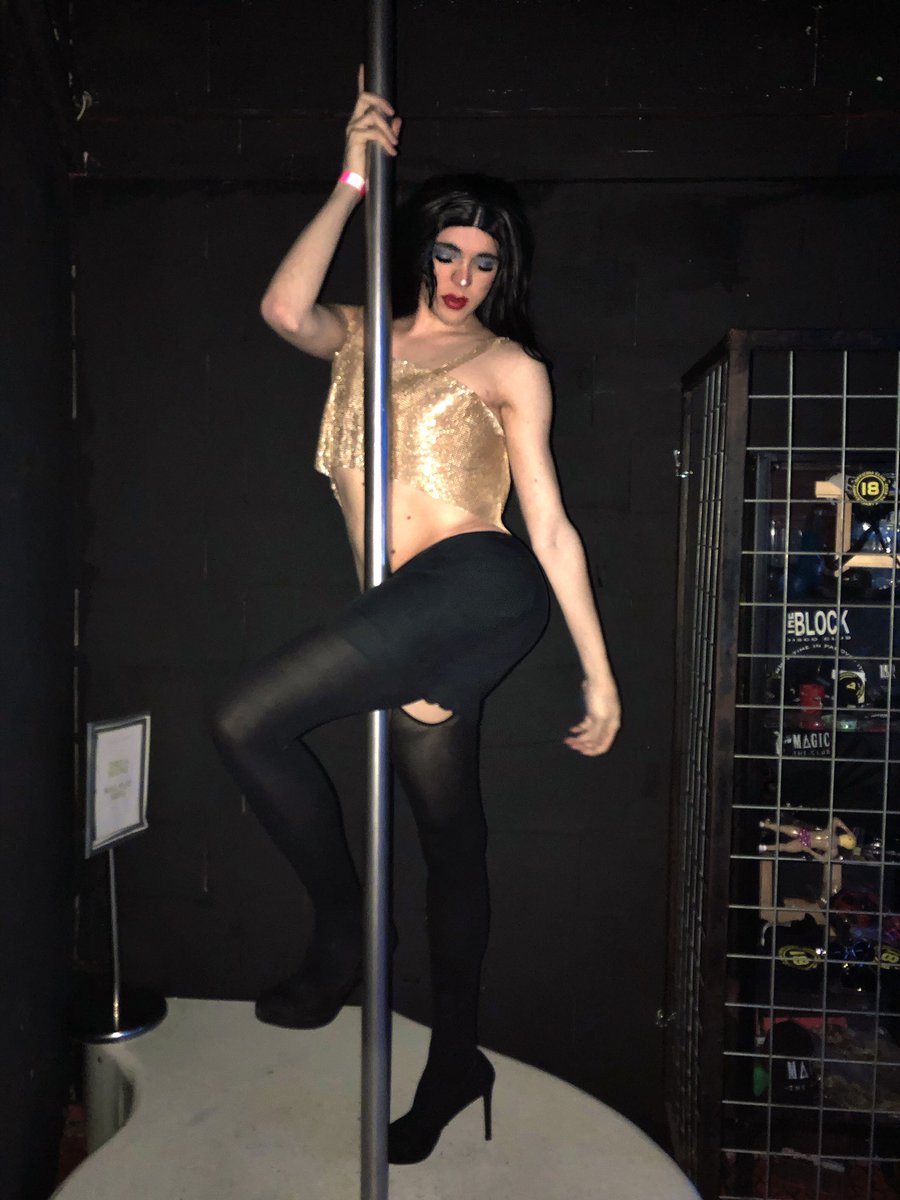 imzefiro's tweet photo. Got even hotter after my last breakup💔🔥 #sexy #twink #gay #sissy #femboy #makeup #poledance #loveislove #club #pride #slay https://t.co/VGJLDsU5ZR