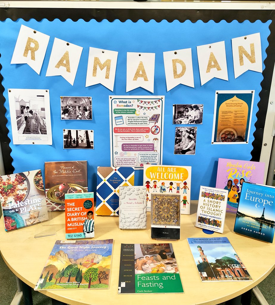 Keighley Library has lots of new displays.   #WestYorkshirePoetryWeek featuring Ian Dewhirst MBE, @Sharenaleesatti and many more. Come and pick up a poetry book for #WorldPoetryDay #ShakespeareWeek2023 and #Ramadan2023