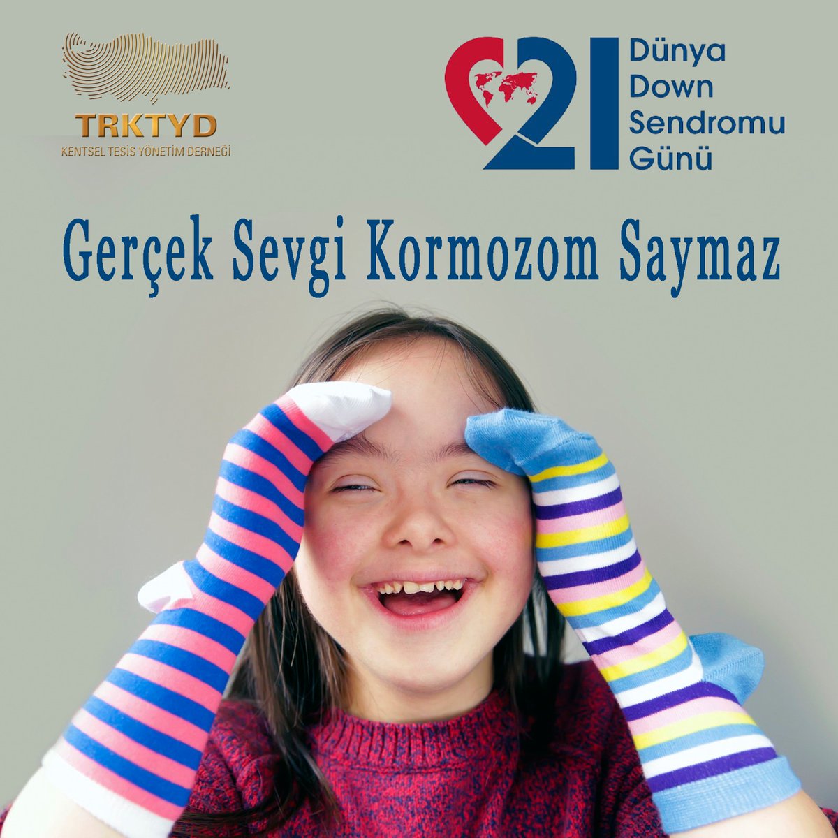TRKTYD_Official's tweet photo. Sıradan olmak ile muhteşem olmak arasındaki fark sadece +1 kromozomdur

Bu muhteşem farkı ancak "Bizim gibi severken kromozom saymayan, yüreklerinde gerçek sevgiyi taşıyanlar" anlar

#downsyndrome #downsendromu #21martdünyadownsendromufarkındalıkgünü #down #sendromu #farkındalık https://t.co/J7fzhfTqL8