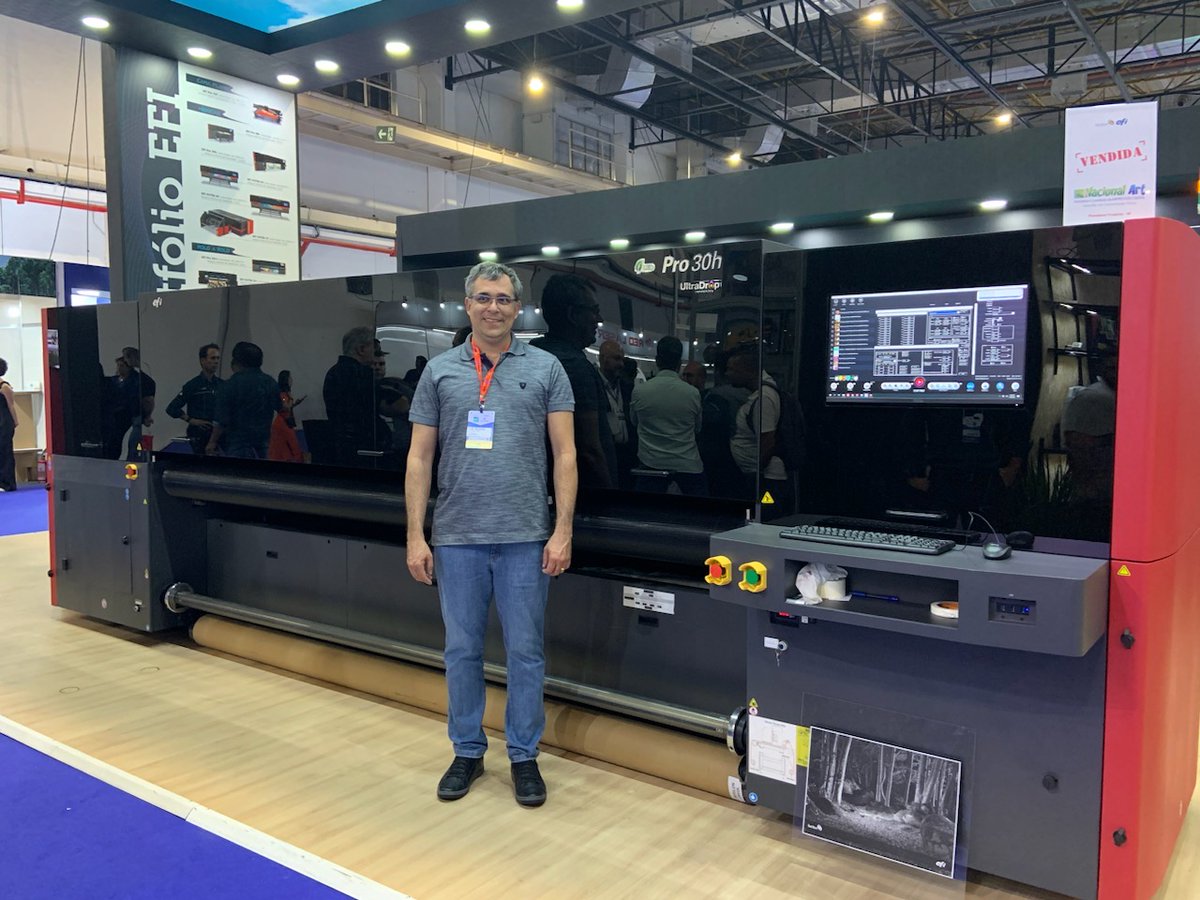 EFIPrint's tweet image. Exciting things are happening at #FespaBrasil2023! Congratulations to EFI customer Nacional Art Comunicação Visual, for its purchase of EFI&apos;s #Pro30h printer! Visit our team this week at Serilon booth #E-5-110 to learn more about EFI solutions fespabrasil.com.br/pt/noticias/ef…