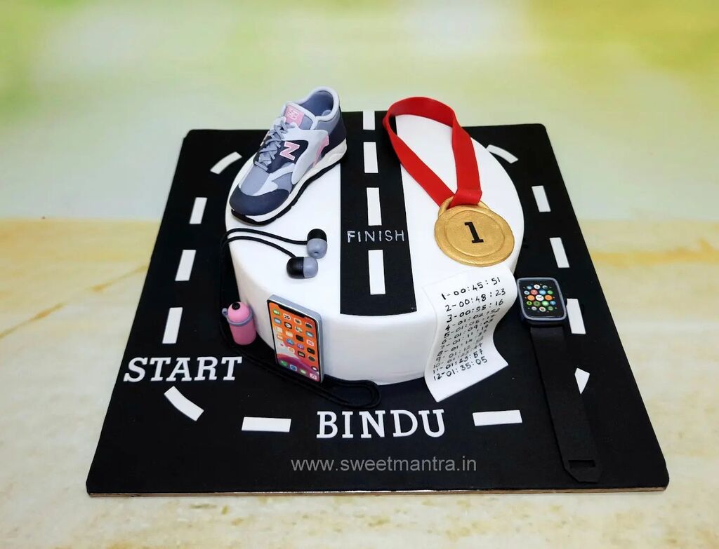 sweetmantrapune's tweet photo. Marathon theme cake
.
.
.
#marathon #marathoncake #running #runner #cakeartist #sugarart #fondantcake #customisedcake #sweetmantrapune https://t.co/pah3KxpUpY https://t.co/bJqmahhDL4