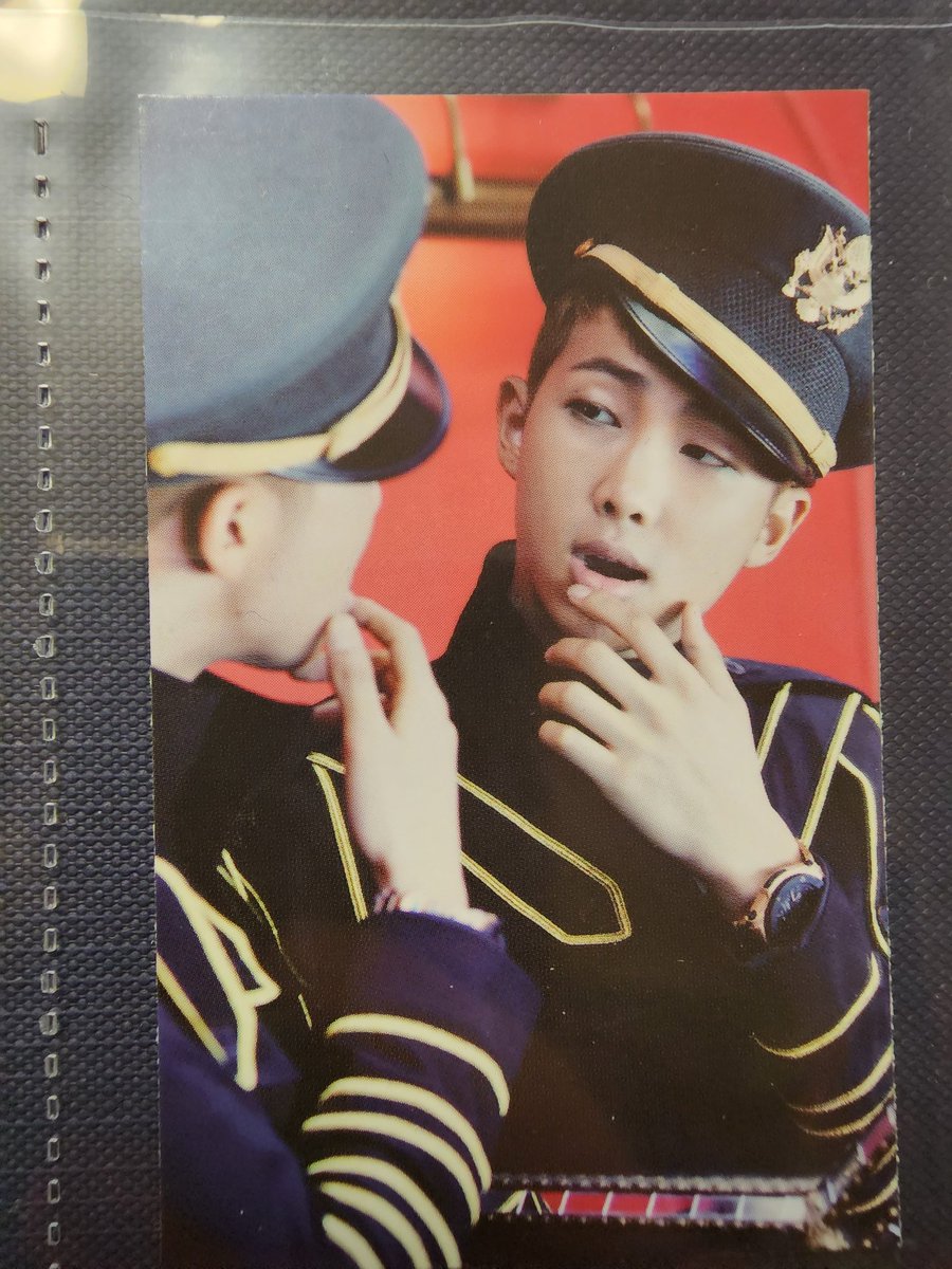 ticketsellin's tweet photo. 쩔어 포카 양도 각 1.0
bts dope photocard each 1.0

bts rm https://t.co/cPszilbniE