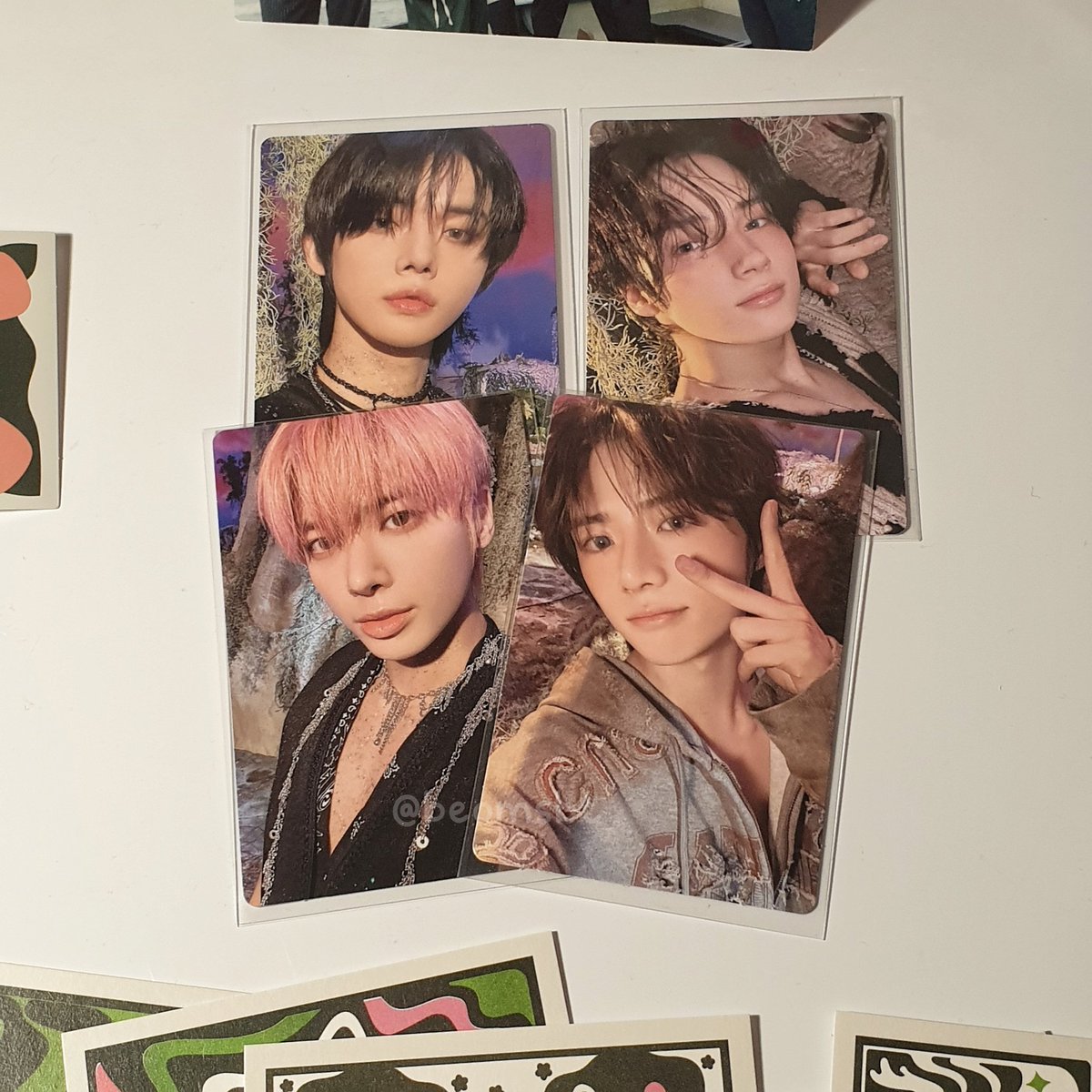 beomsbt's tweet photo. 📦 . . today's happy mail 

i can't expect this for reall, my beomgyu weverse wishlist finally complete!! https://t.co/HoeQcvbPGo