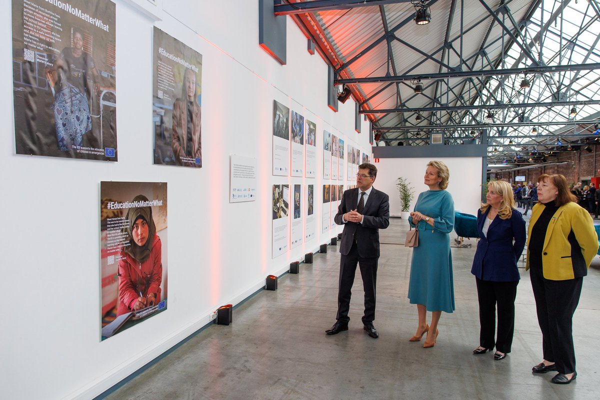 It was an honour to host Her Majesty Queen Mathilde of the Belgians, a strong advocate for #SDGs at the margins of #EHF2023, putting spotlight on children who are too often the invisible victims of humanitarian emergencies and wars. #EducationNoMatterWhat by @unicef and @eu_echo