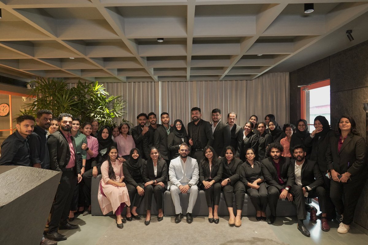 matglober's tweet photo. We just leveled up 😍

Grand opening of Matglober new Calicut office ✨
.
.
.
📌 Matglober
Mat tower, YMCA cross road
Calicut 673001
.
.
.
Matglober | Sudy Abroad

📚 Career mapping
📚 University selection
📚 Country selection
📚 Course selection
#mattower #calicut #kozhikode https://t.co/VngDrYR8JM